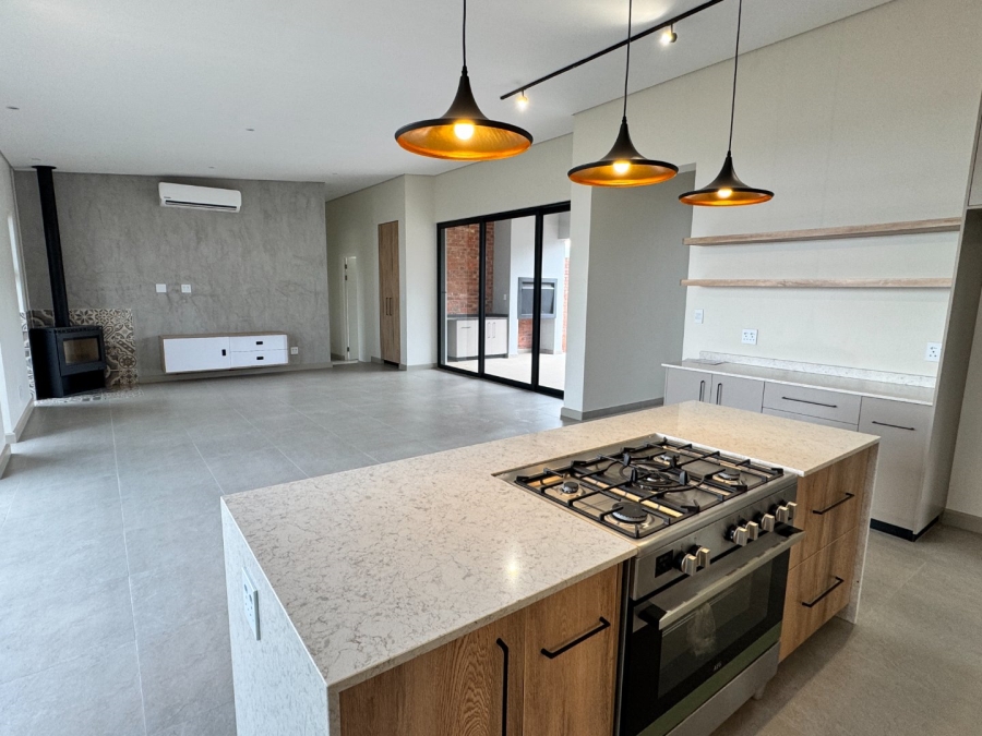 To Let 3 Bedroom Property for Rent in Helderzicht Eco Estate North West